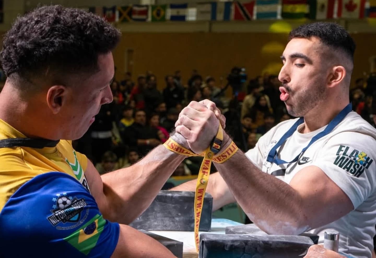 Álvaro Hernández habla sobre el torneo sudamericano en lucha de brazos